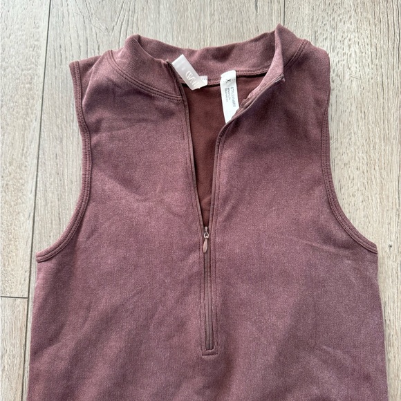 Zipper up romper M/L - Picture 4 of 4